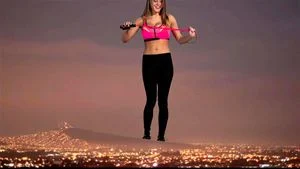giantess thumbnail