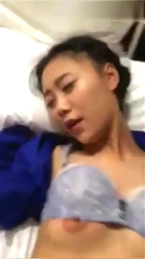 Amateur - Hot Masseur Accepts Extra Cash & Gets Rough Fucked By Her Client! Amateur - Hot Masseur Accepts Extra Cash & Gets Rough Fucked By Her Client!