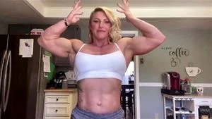 Muscle girls thumbnail