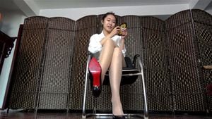 Chinese Mistress thumbnail