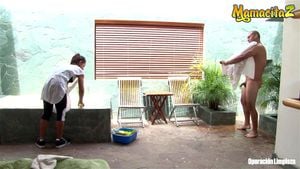 Watch from 0:01:21