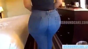 Jeans thumbnail