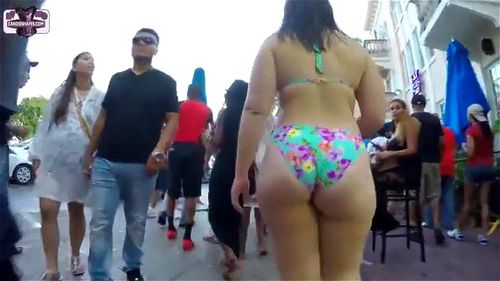 Watch Candid ass - SpankBang