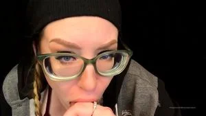 Hannah Brooks thumbnail