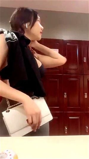 Watch from 0:19:39