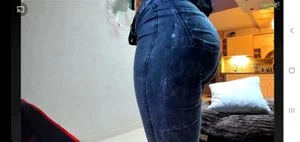 Jeans thumbnail