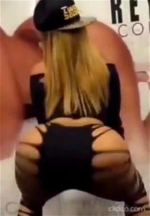 Ab 0:00:59 ansehen