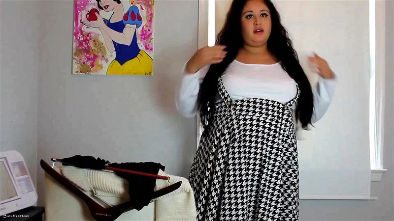 Fatty trying on Fatty trying on