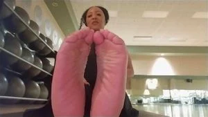 Ebony feet (NN) thumbnail