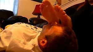 Erotic feet worship  thumbnail