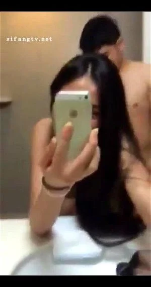 Watch from 0:00:17