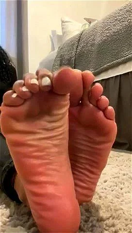 Feet thumbnail