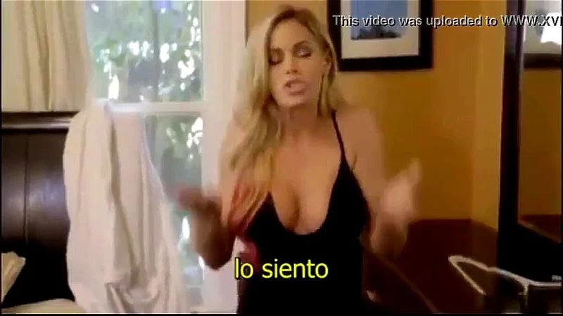 Madrastra cachonda Madrastra cachonda