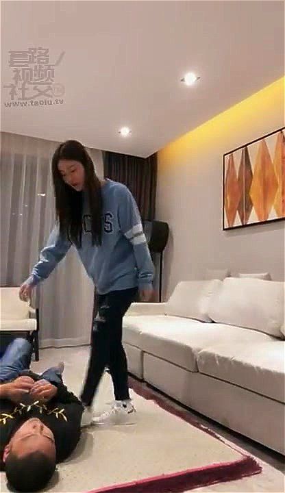 vivi trample face: Pornhub, Asian & Fetish Porn - SpankBang