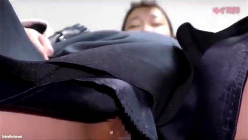 Garota assediada em público Vídeo pornô - SpankBang