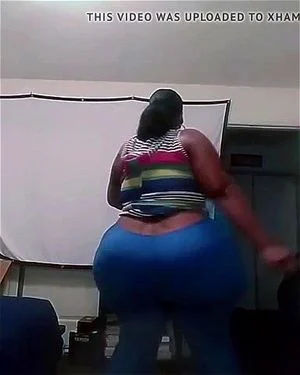 Fat Black Bbw Ass In Yoga Pants - Watch big black girl dancing - Ass, Ass Clapping, Bbw Porn - SpankBang
