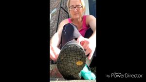 Watch from 0:00:44