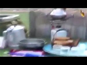 Watch from 0:00:32
