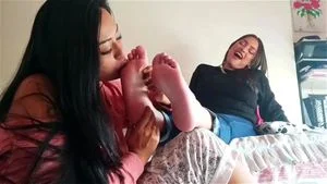 lesbian foot licking thumbnail