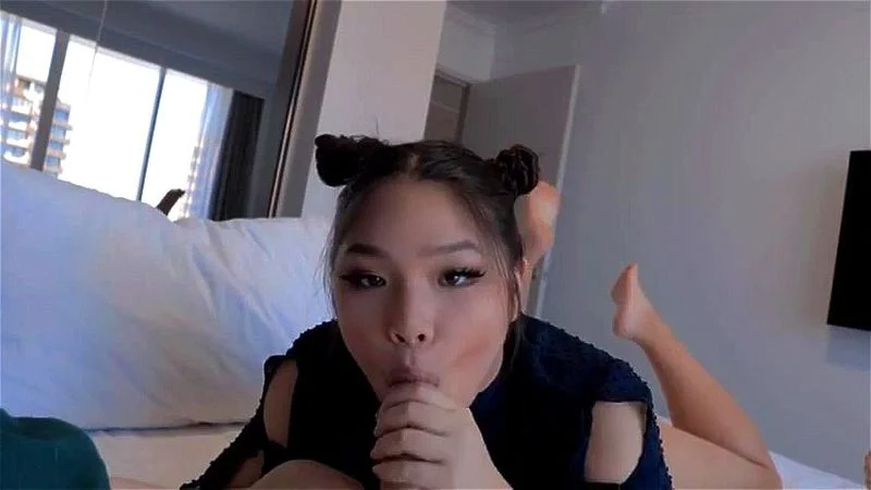 Asian chick - BJ POV