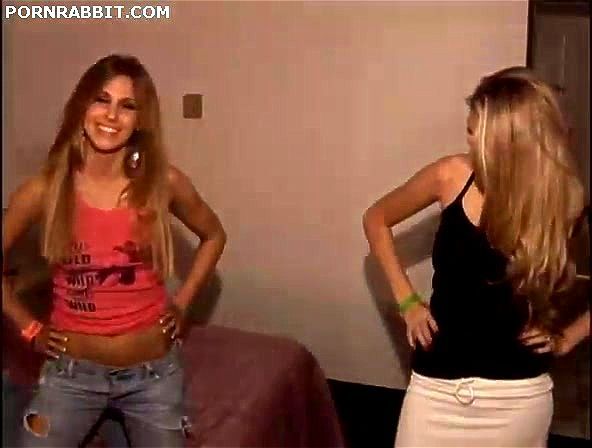 2 Girls Fooling Aorund 2 Girls Fooling Aorund