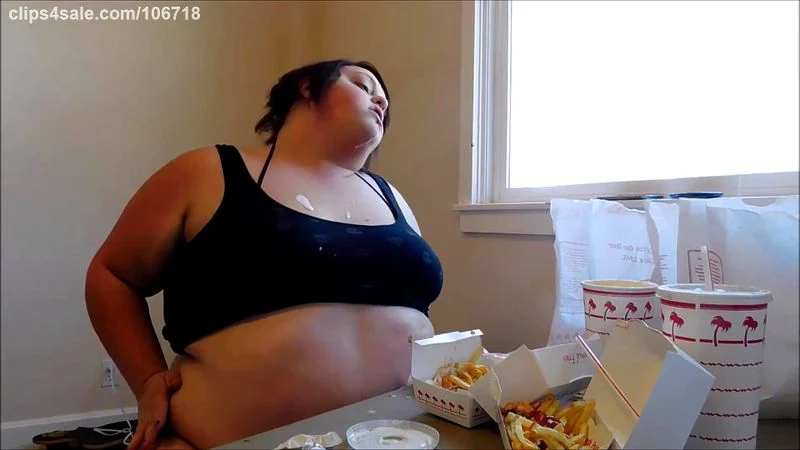 ssbbw pigout