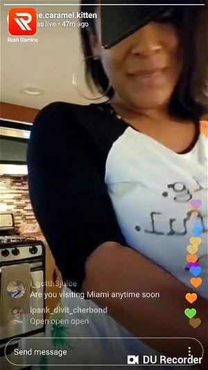 Instagram live thumbnail