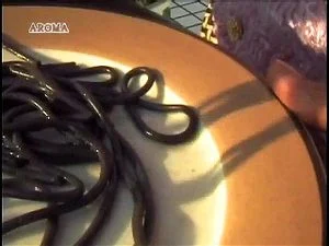 Japanese Lady Eat Cum On Pasta