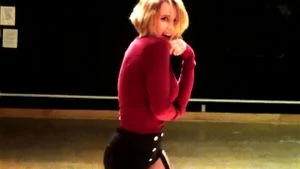 Dancing  thumbnail