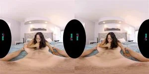 Latina VR thumbnail