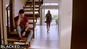 Guarda da 0:01:04