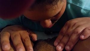 Pussy eating thumbnail