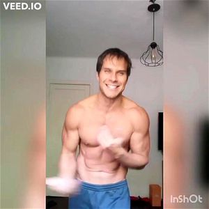 Watch from 0:01:39