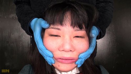 Face distortion - Face Squish, Squish Face, Face Massage Porn - SpankBang