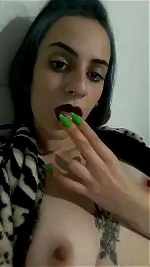 Solo-dildo -masturbação-siririca thumbnail