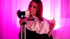 Moona ASMR thumbnail