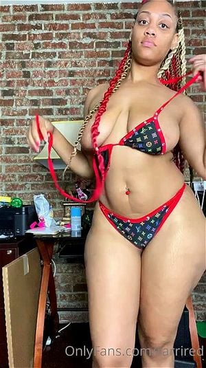 Ebony tease and twerk thumbnail