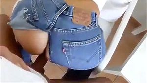 Watch from 0:04:04