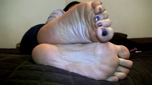 Yummy Feet thumbnail