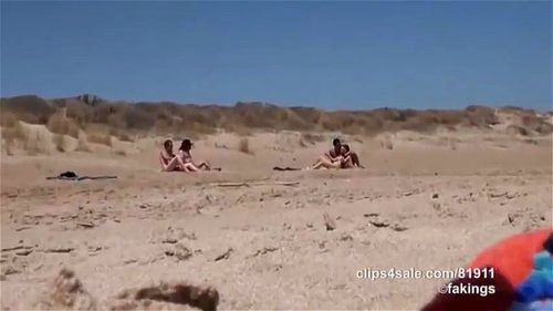 Wife cheats on the beach