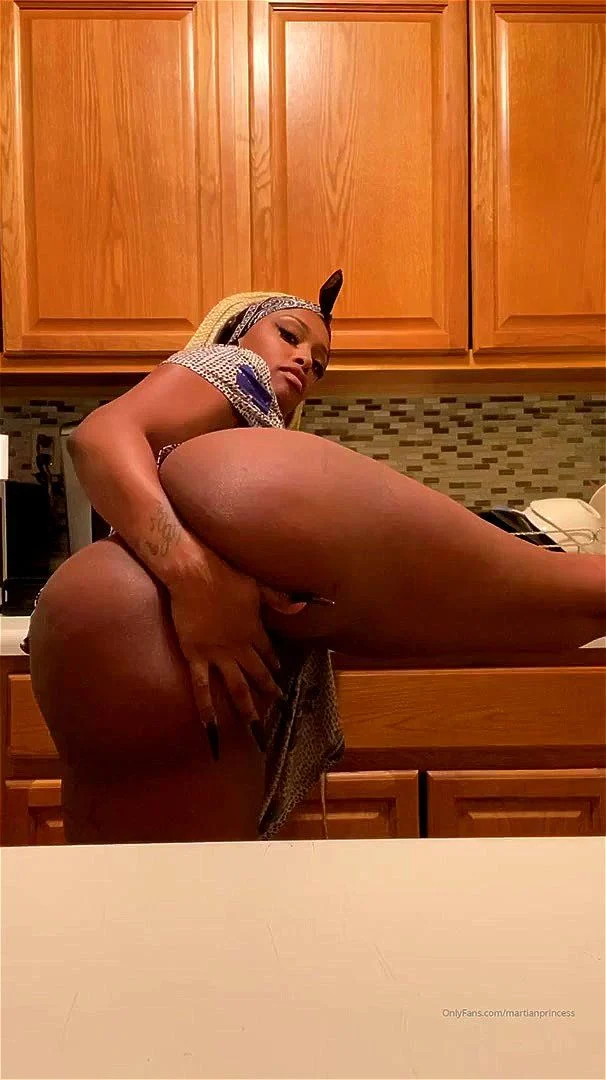 Ebony asz Ebony asz