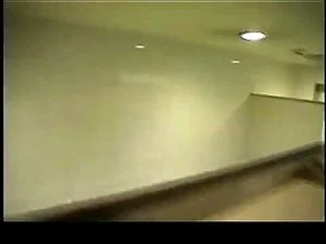 Watch from 0:00:33