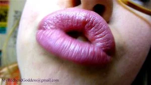 Pinky Kisses
