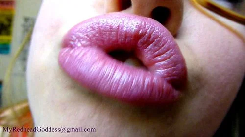 Pinky Kisses