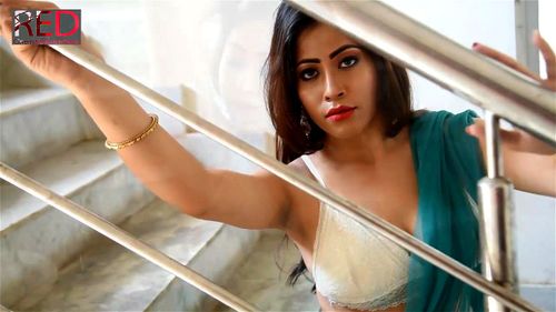 Desi Aunty Armpit Slow-Mo