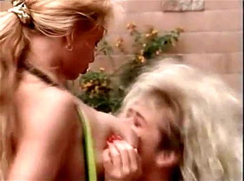 Tonisha Mills Kelly Blue-BikiniCity ft. Tonisha Mills And Kelly Blue: Blowjob, Doggy & Big Tits Porn - SpankBang