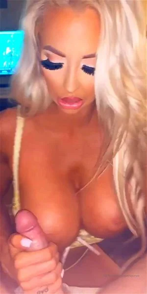 Nicolette shea thumbnail