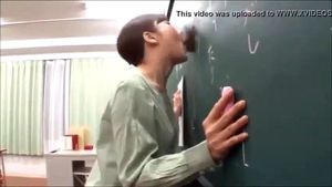 Watch from 0:04:29