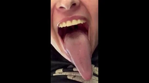 long tongue, mouth fetish, tongue fetish, babe