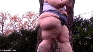 Big Bad Becky BBW Mature thumbnail